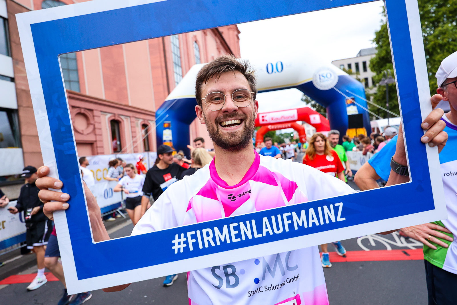 250904_Firmenlauf_MZ_Bilderrahmen_0083_WEB